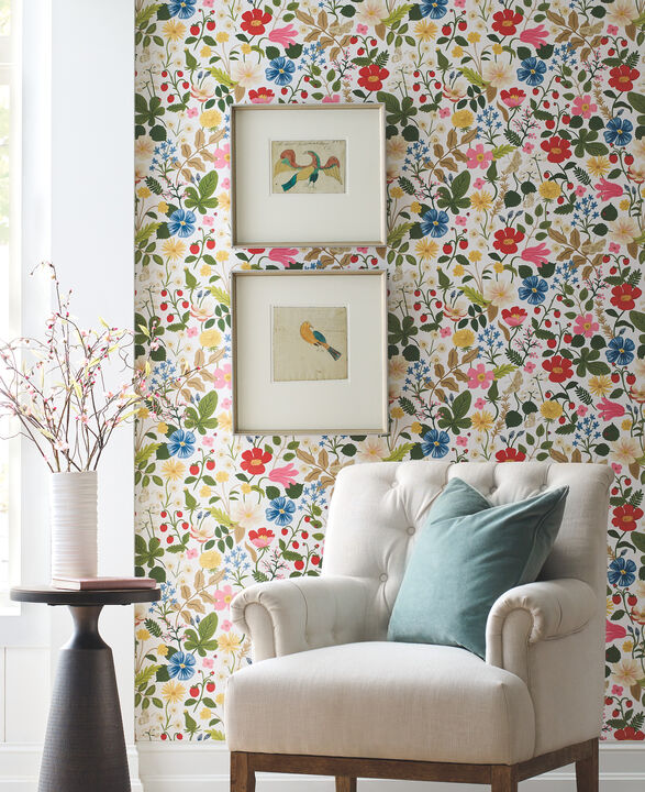 Strawberry Fields White & Red Wallpaper