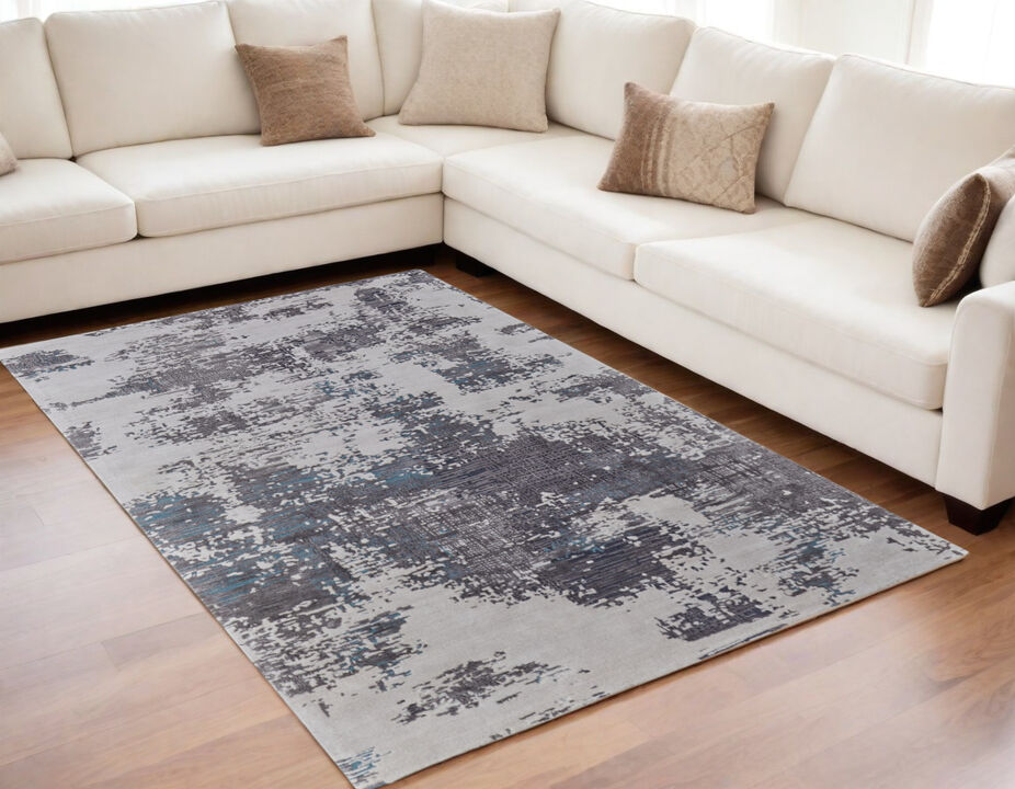 HomeRoots Abstract Hand Tufted Area Rug