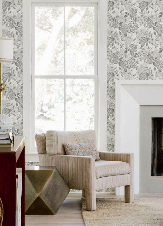 Irina Grey Floral Blooms Wallpaper