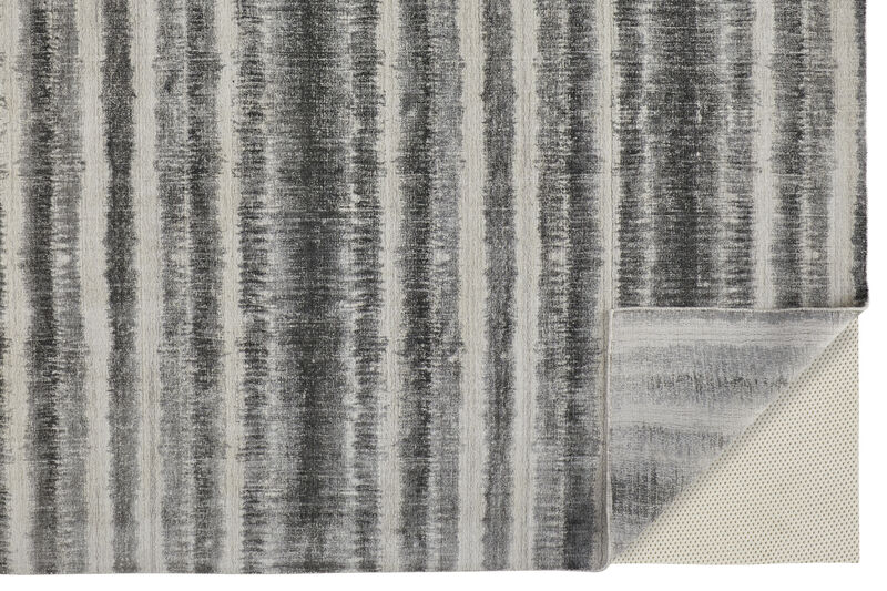 Mackay 8824F Gray/Ivory/Black 5' x 8' Rug