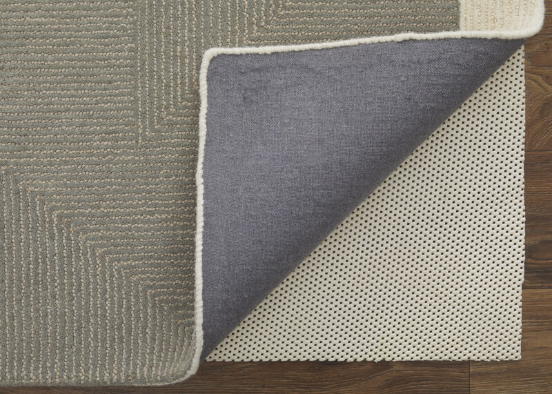 Maguire 8904F Taupe/Black 3'6" x 5'6" Rug