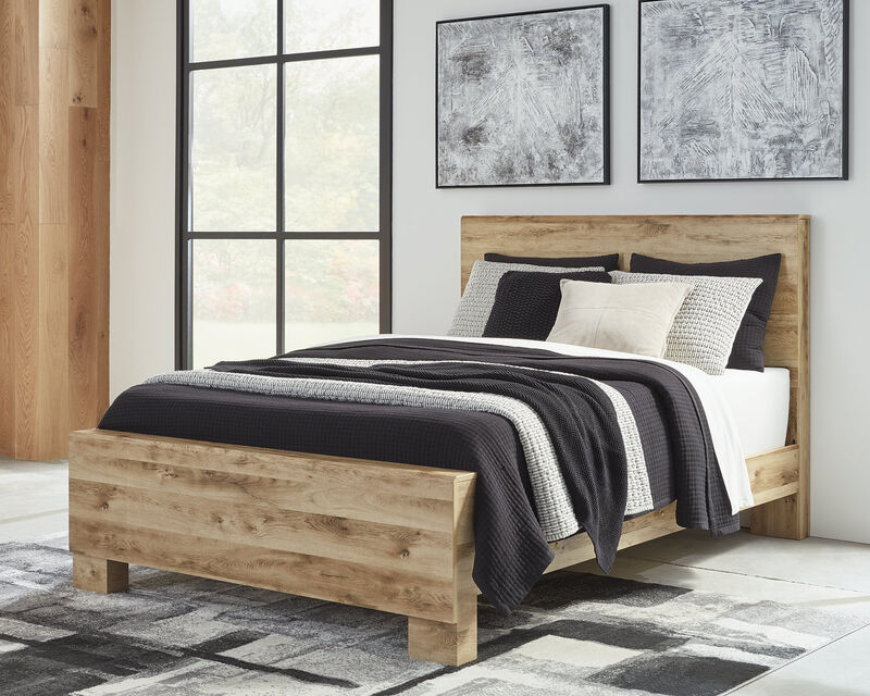 Hyanna Queen Panel Bed image number 1