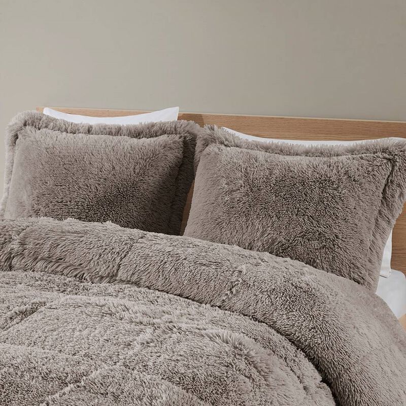Full/Queen Grey Soft Sherpa Faux Fur 3 Piece Comforter Set with Pillow Shams