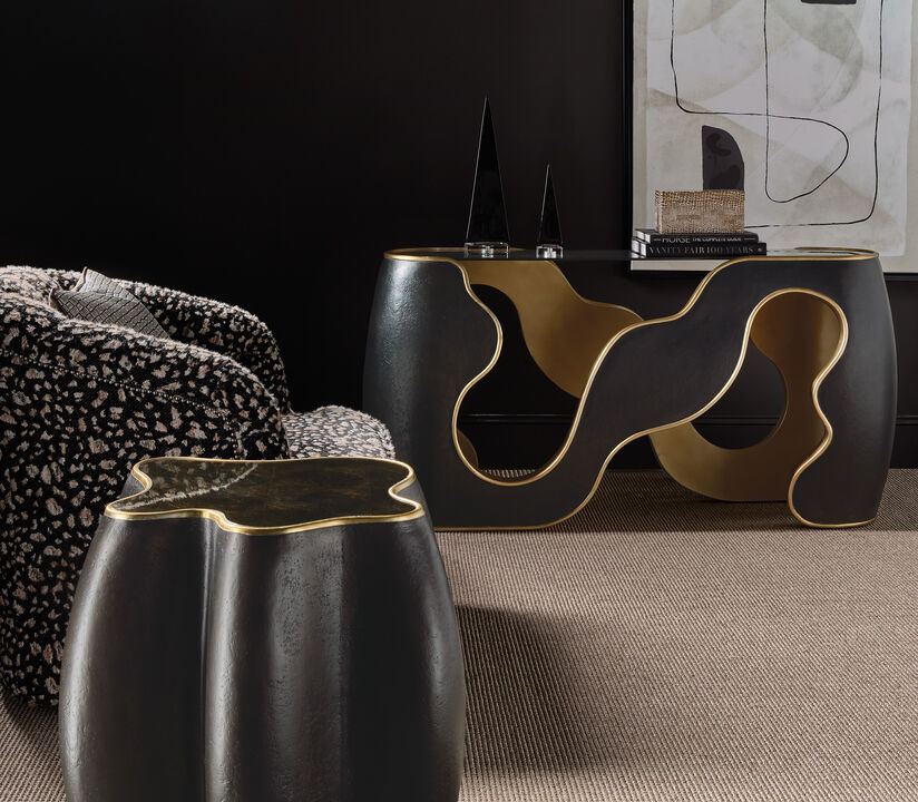 Even & Flow Console Table