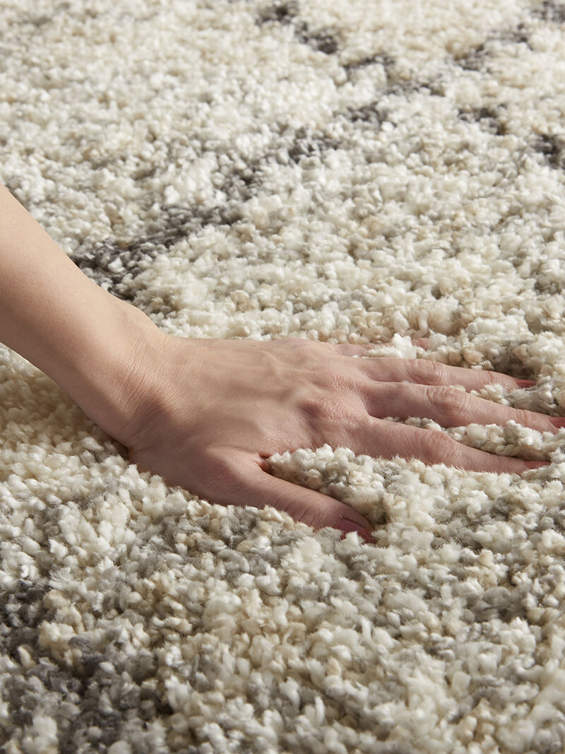 Oslo Shag OSL01 Ivory/Gray 7'10" x 10'6" Rug