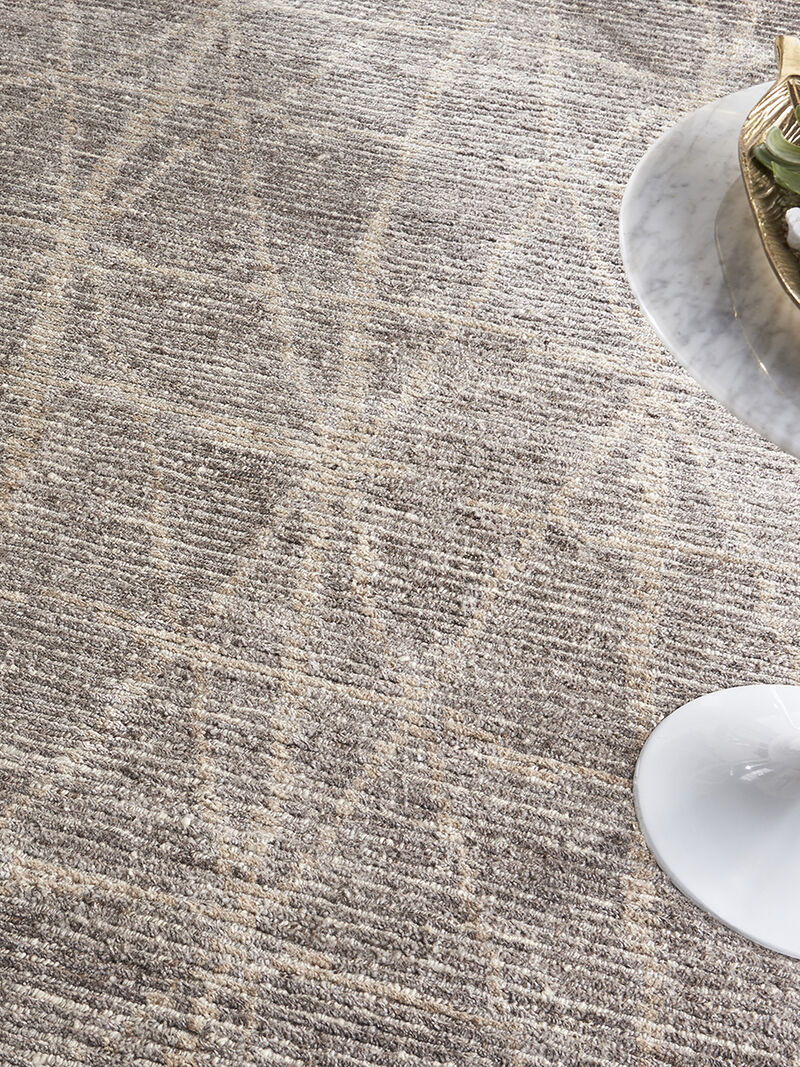 Ellora ELL02 Sand 7'9" x 9'9" Rug