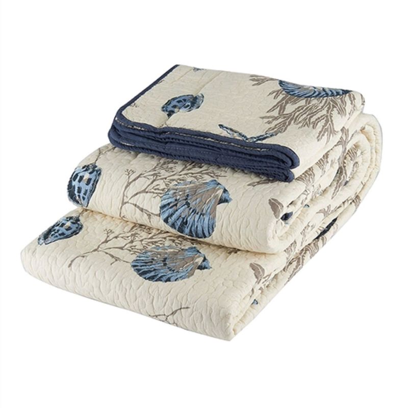 Coastal Beach Theme 3-Piece Cotton Quilt Set with Seashell and Starfish Print