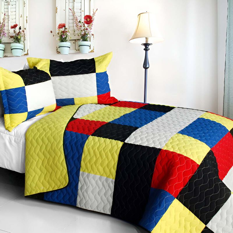 Soft Queen Quilt Set with Vermicelli Quilted Patchwork Plaid Design-Multi Color image number 0