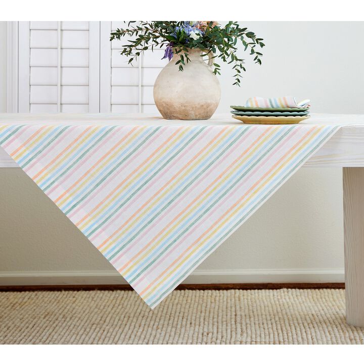 Solino Home Julia 100% Linen Table Throw &ndash; Handcrafted, Machine Washable, Perfect for Holiday and Everyday Dining