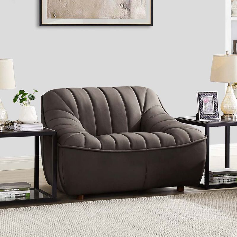 Snug Top Grain Leather Chair