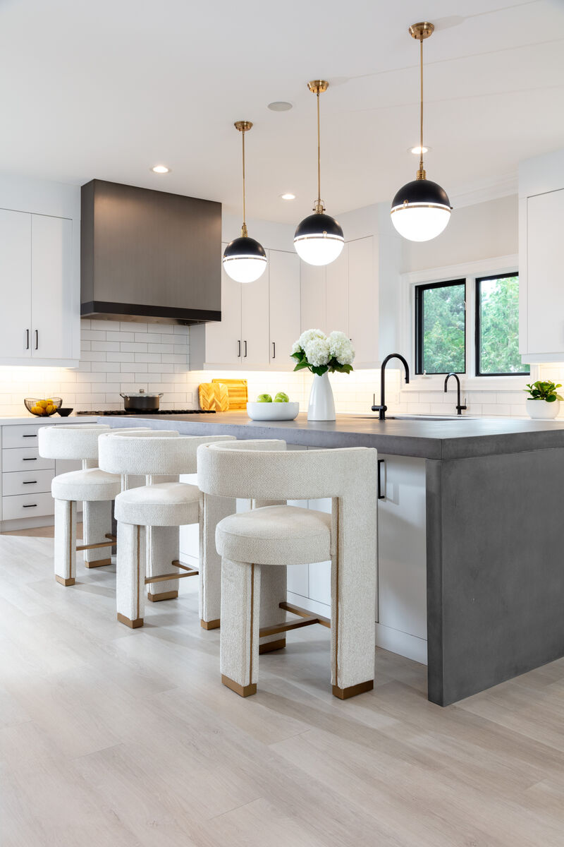 Adamina Counter Stool