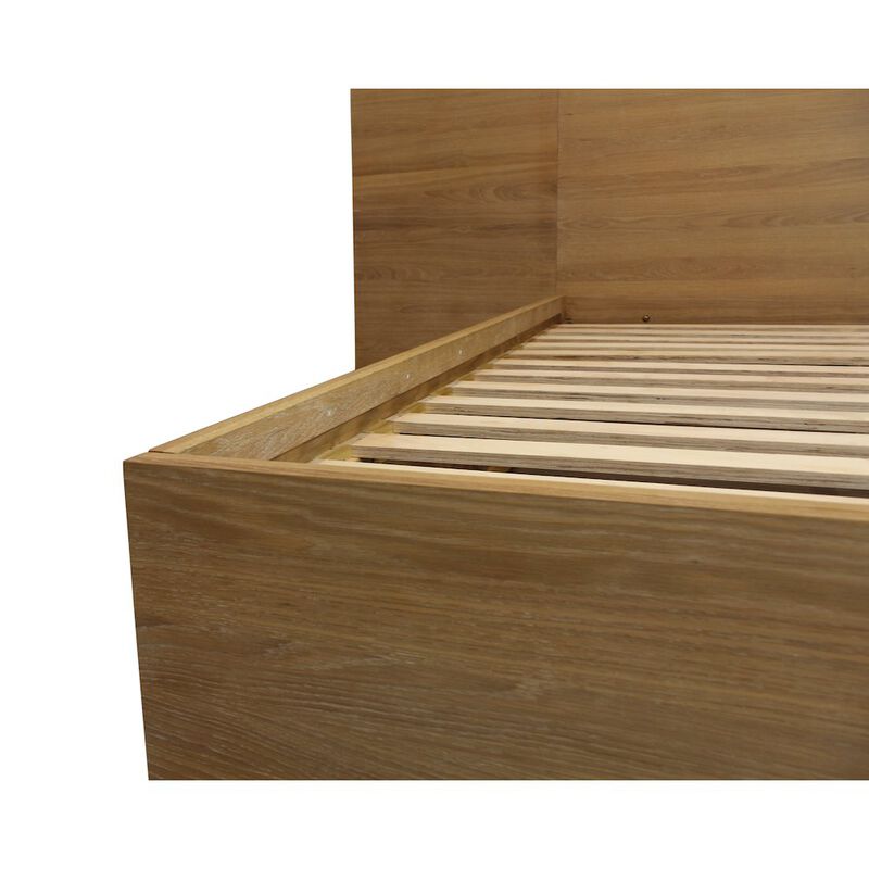 Sarasota Bed with Wings in Natural Oak
