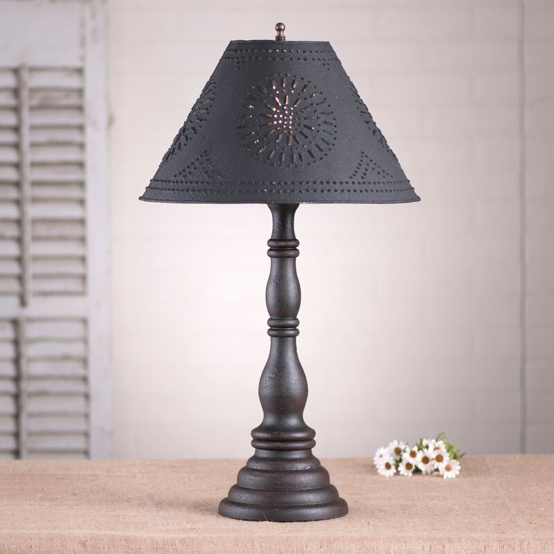 Davenport Lamp In Americana Black With Shade image number 1