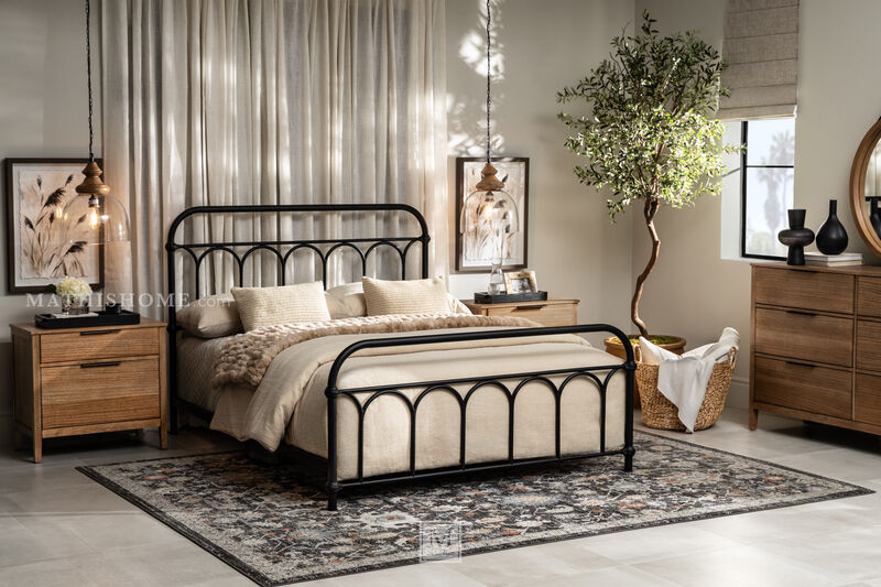 Nashburg Metal Bed image number 1