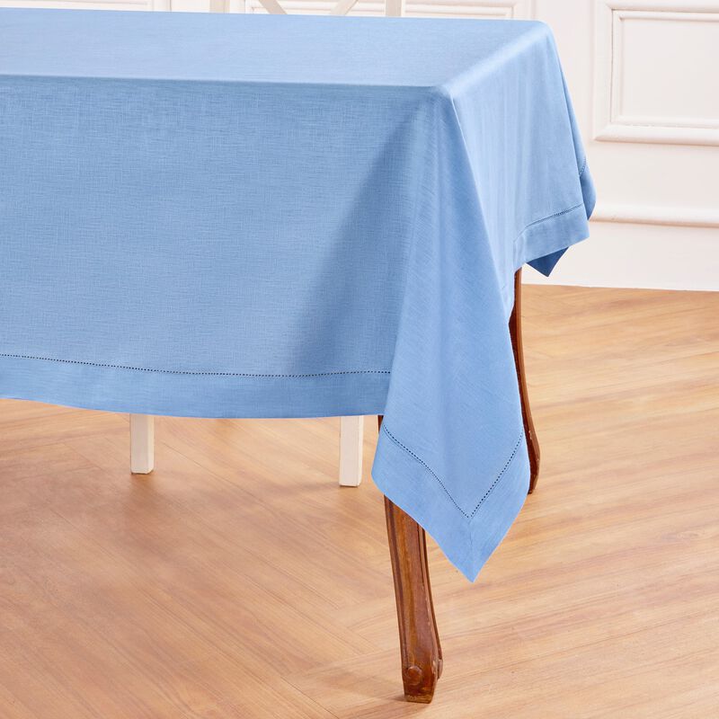 Solino Home Classic Hemstitch 100% Linen Tablecloth &ndash; Handcrafted, Machine Washable, Perfect for Holiday and Everyday Dining