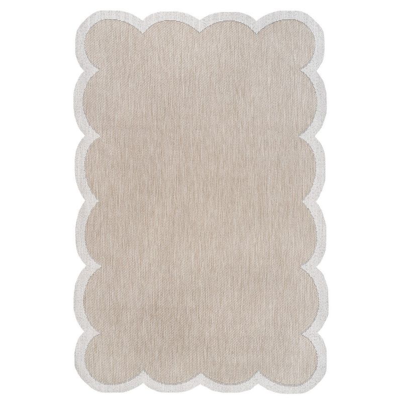 Alice Classic Cottage Two-Tone Scalloped Area Rug
