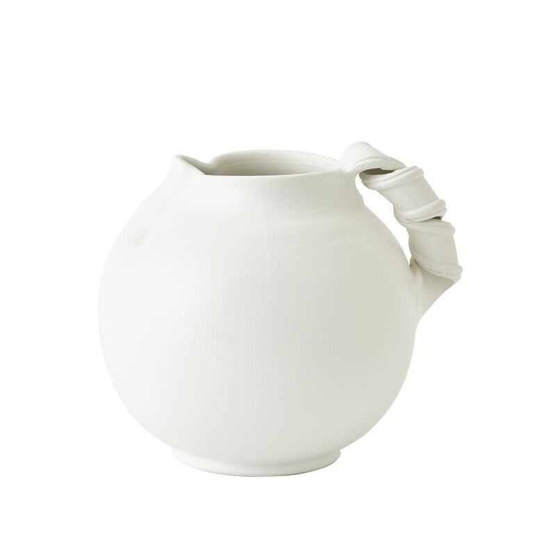 Curt Pitchers, Large