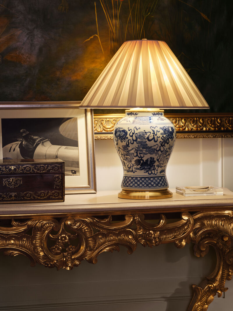 Foo Dog Medium Table Lamp