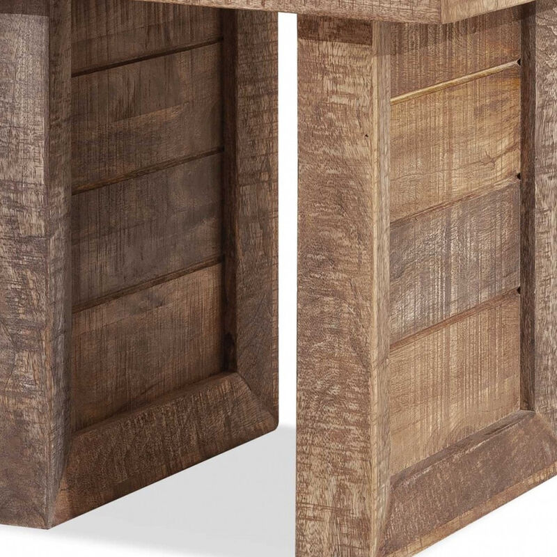 Rustic Square End Table in Solid Wood &ndash; Sturdy and Stylish