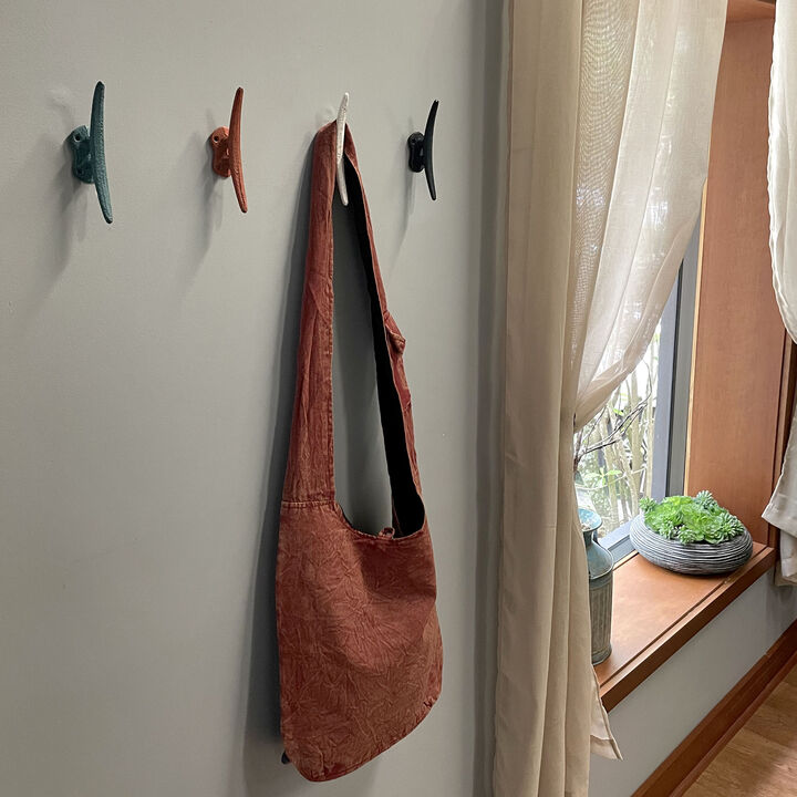 Set of 4 Vibrant Coastal Color Cast Iron Boat Cleat Wall Hooks/Drawer Pulls - Stylish 5.75 Inches Decorative Accents for Beach and Nautical-Themed Decor