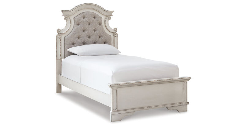Realyn Twin Panel Bed image number 0