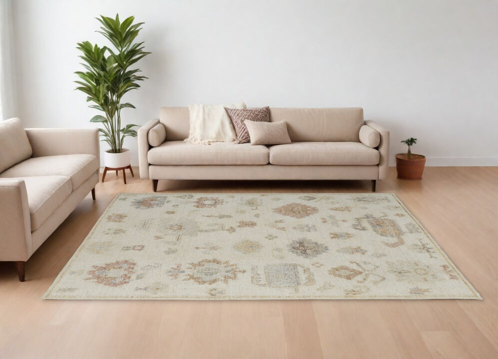 HomeRoots Wool Floral Hand Knotted Area Rug