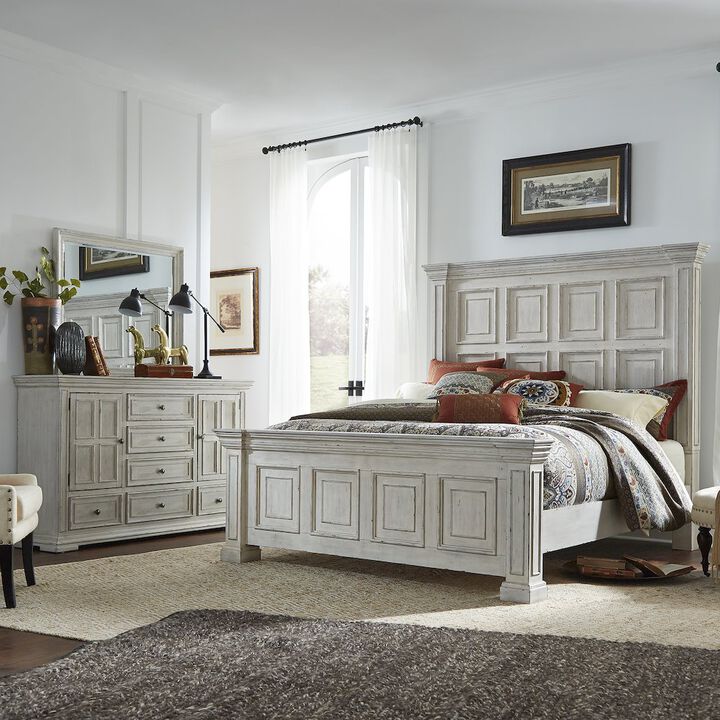 Liberty Furniture King Panel Bed, Dresser & Mirror in Rubberwood Solids and Wood Products