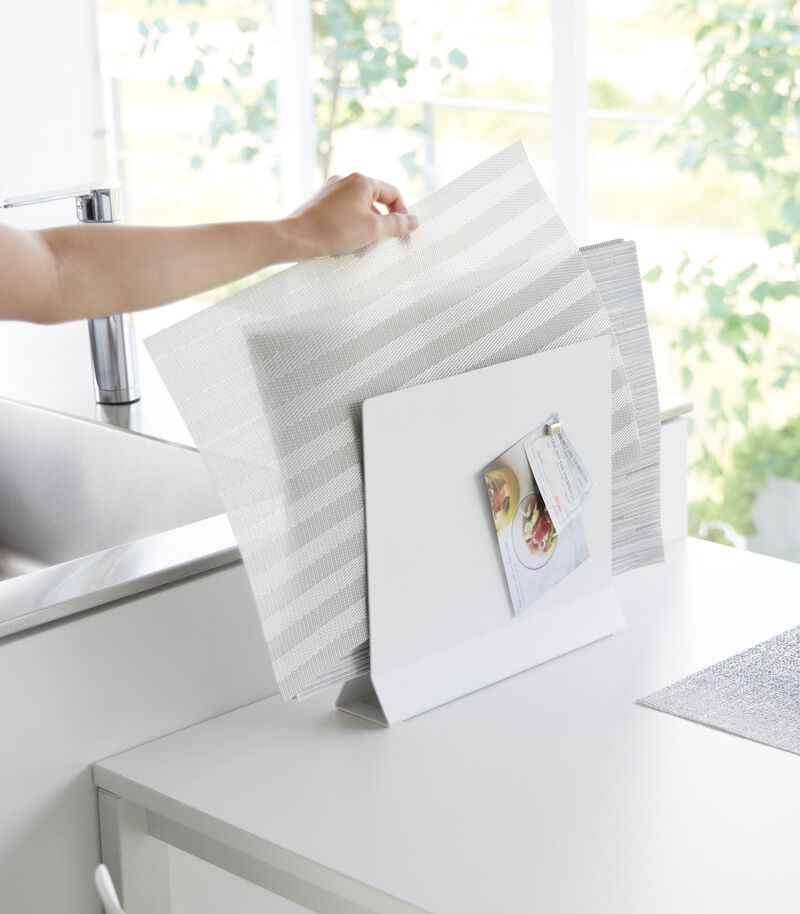 Placemat Stand - Steel image number 1