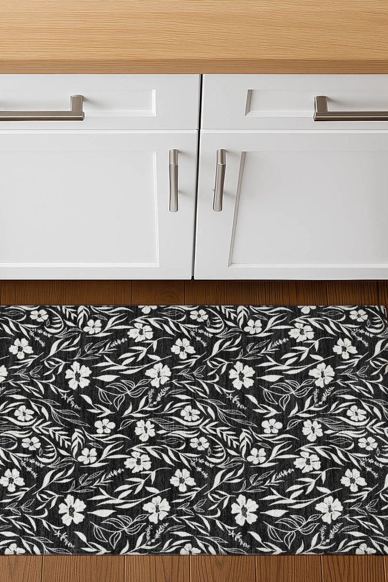 Soft Essentials SE4 Black 9' x 12' Rug image number 2