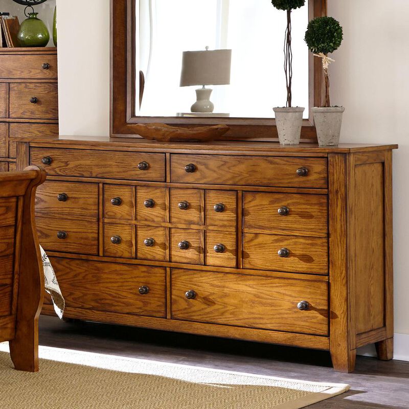 Liberty Furniture Grandpas Cabin 7 Drawer Dresser in Aged Oak image number 6