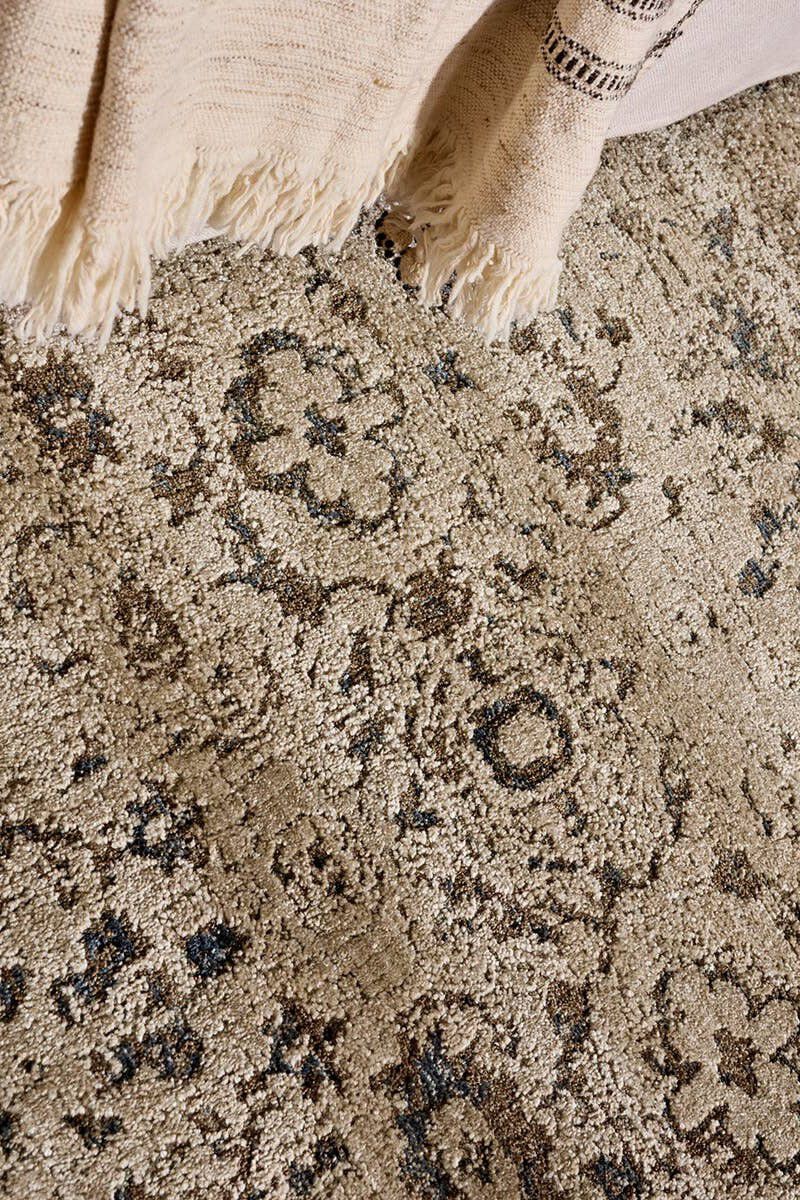 Patterned Silence Noelle Sandshell 8'6" x 12' Rug image number 11