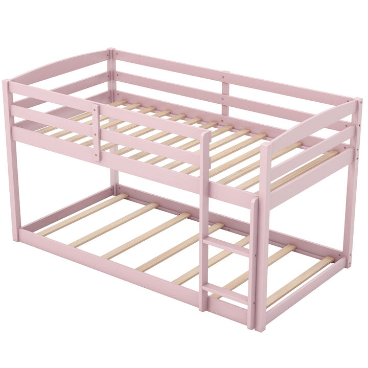 Secure Bunk Bed Frame with Integrated Ladder and Raised Guardrails – Ideal for Children’s Bedrooms