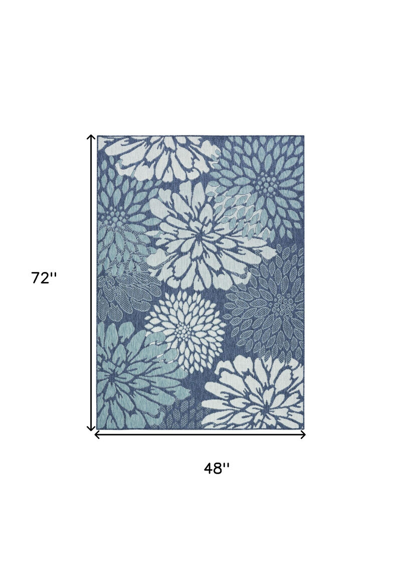 HomeRoots Floral Indoor Outdoor Area Rug image number 5