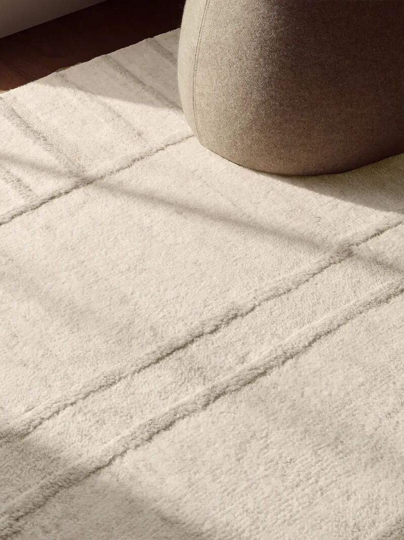 Omara Yamina Sandshell 9' x 12' Rug image number 6