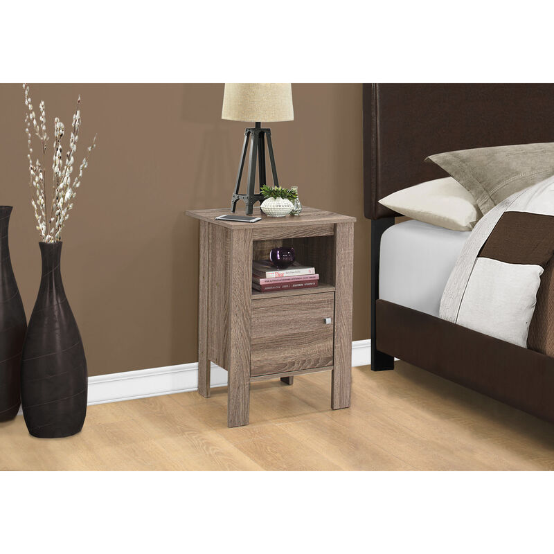 Hardwood End Table with Bottom Shelf &ndash; Sturdy Living Room Furniture