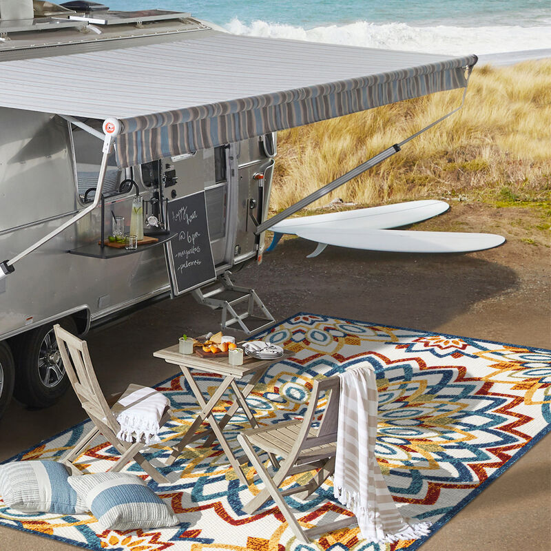 Flora Abstract Bold Mandala High-Low Indoor/Outdoor Area Rug