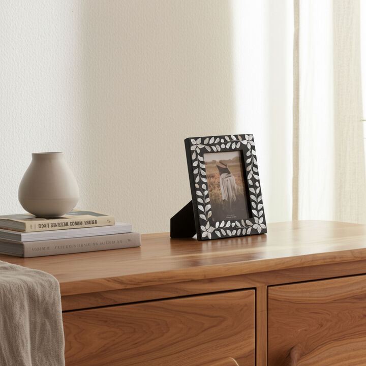 5x7 Mother of Pearl Inlay Vine Photo Frame