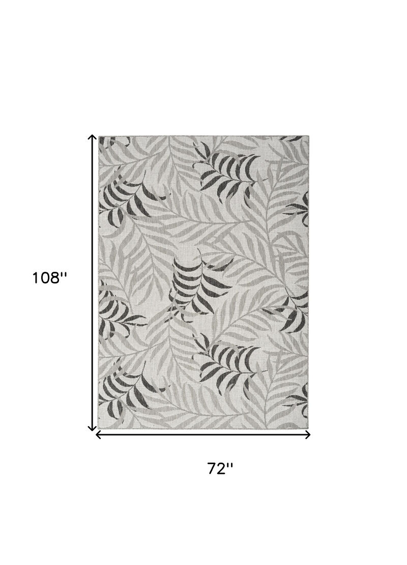 HomeRoots Palm Leaf Indoor Outdoor Area Rug image number 4