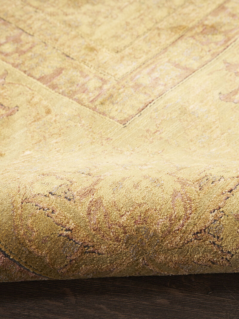 Luxurious LRS02 Gold 9'10" x 12'6" Rug image number 4
