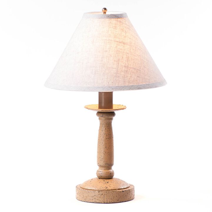 Butcher's Lamp In Americana Pearwood With Shade