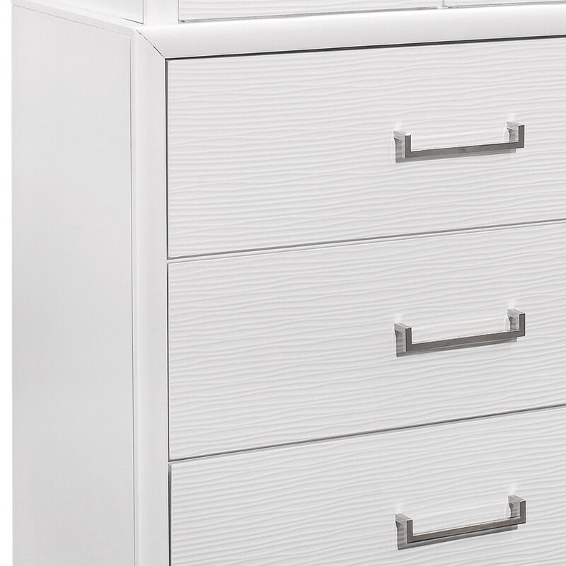 Chest with 6 Drawers for Spacious and Organized Bedroom Storage