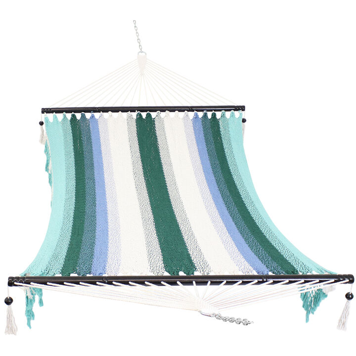 Sunnydaze 2-Person Woven Hammock with Spreader Bars and Fringe