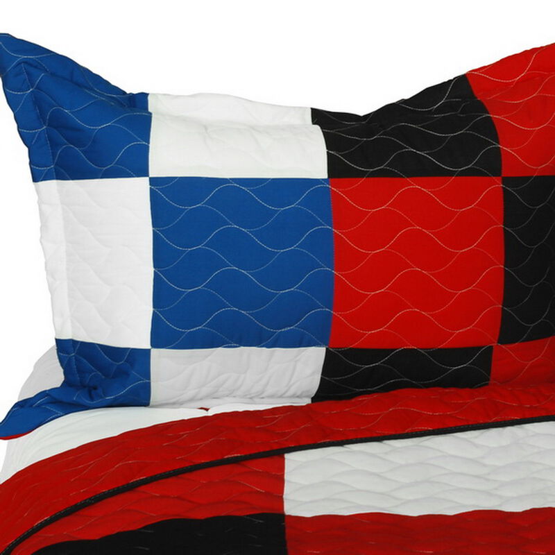 3 Piece Queen Size Patchwork Quilt Set with Vermicelli Quilted Finish-Blue image number 2