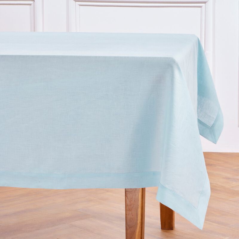 Solino Home Fete 100% Linen Tablecloth &ndash; Handcrafted, Machine Washable, Perfect for Holiday and Everyday Dining