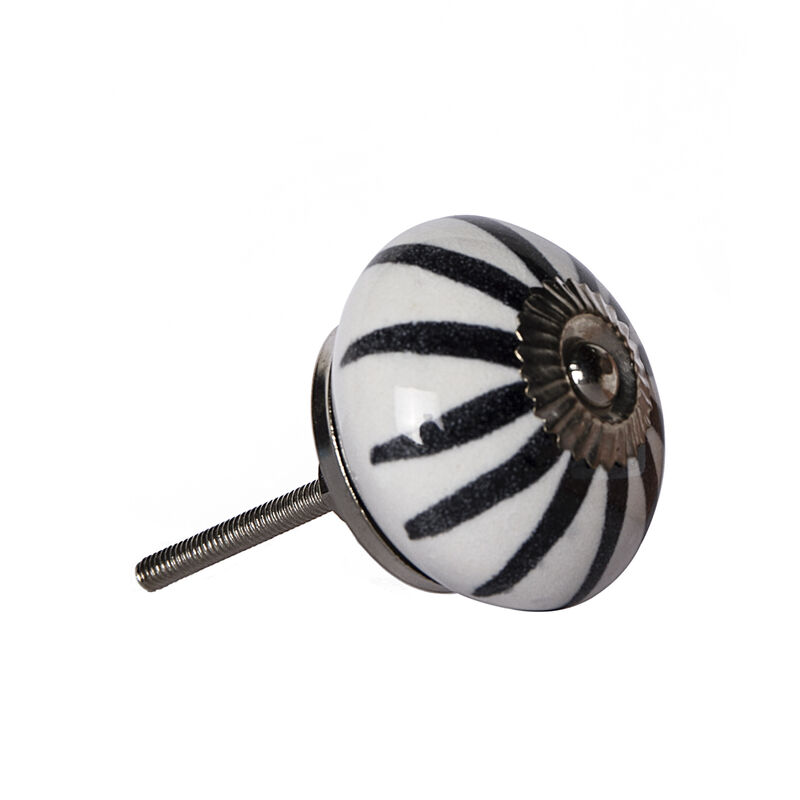 HomeRoots Set of Eight Black And White Ceramic And Metal Drawer Pull Knobs image number 2