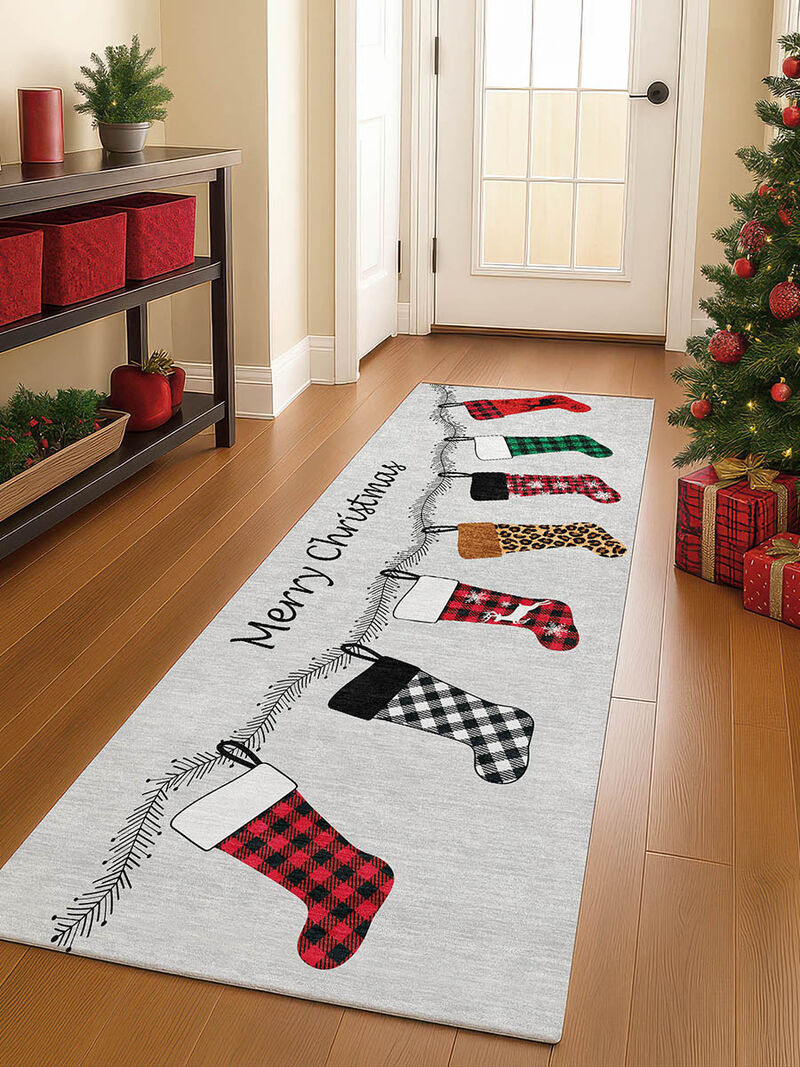 Merry & Bright MY5 2'3" x 7'6" Rug