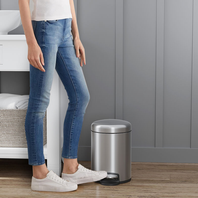 1.32 Gal./5 Liter Stainless Steel Round Step-on Trash Can for Bathroom and Office image number 2