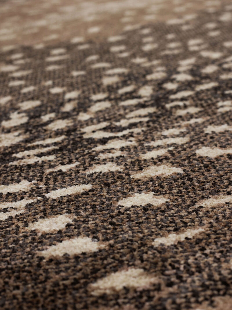 Utopia Eden Antelope 2' 6"x10' Rug