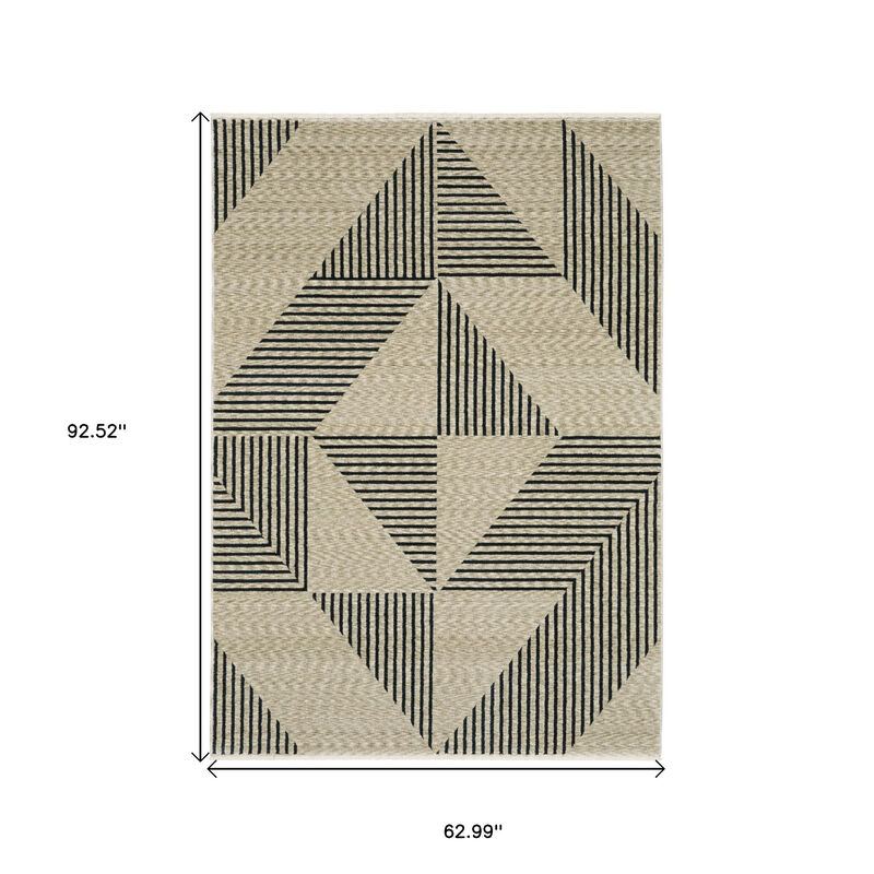 HomeRoots Geometric Area Rug With Fringe image number 3