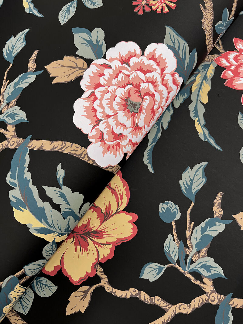 Courtyard Botanical Scarlet Wallpaper (Set of 2) image number 1